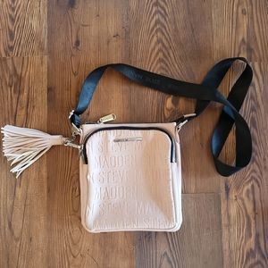 Steve Madden crossbody purse